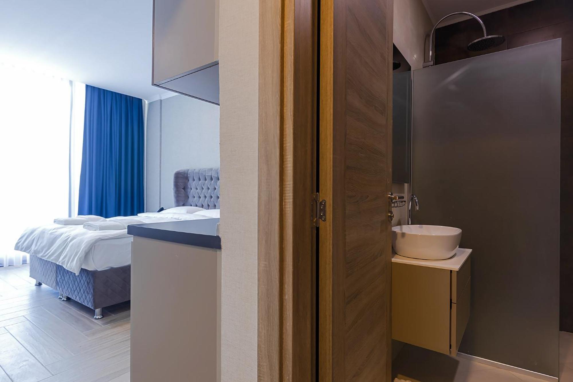 Kvariati Panorama Apartman Kültér fotó